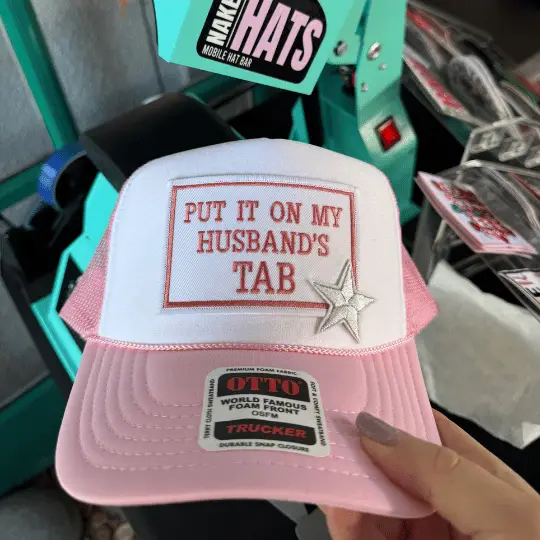 Pop up hat bar